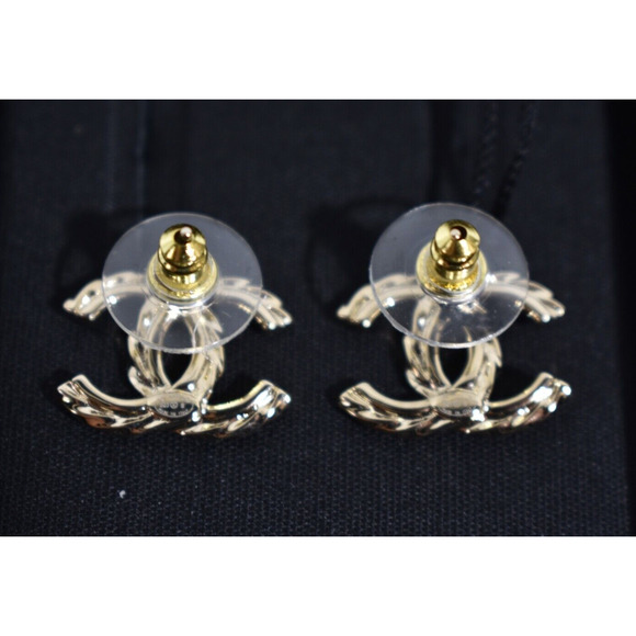 Chanel 23B Gold Crystal Interlocking CC Logo Classic Statement Stud Earrings - Picture 10 of 11